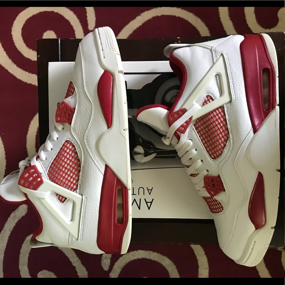 Air Jordan IV 89’ Alternate’s